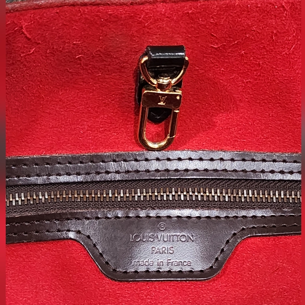 Louis Vuitton Hampstead PM - Picture 9 of 17